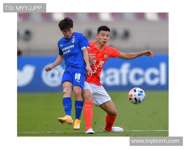 水原与恒大激战全场精彩集锦回顾赛场瞬间尽收眼底