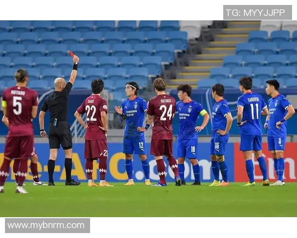 福冈黄蜂主场迎战横滨全力争胜展现实力与激情