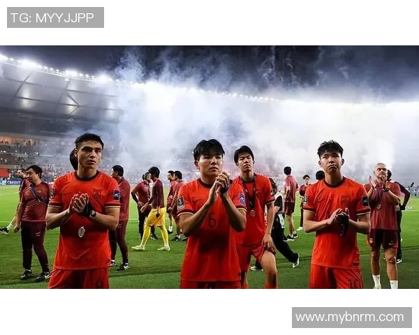 国足战报军奋勇拼搏展现团队精神力争在国际赛场再创辉煌